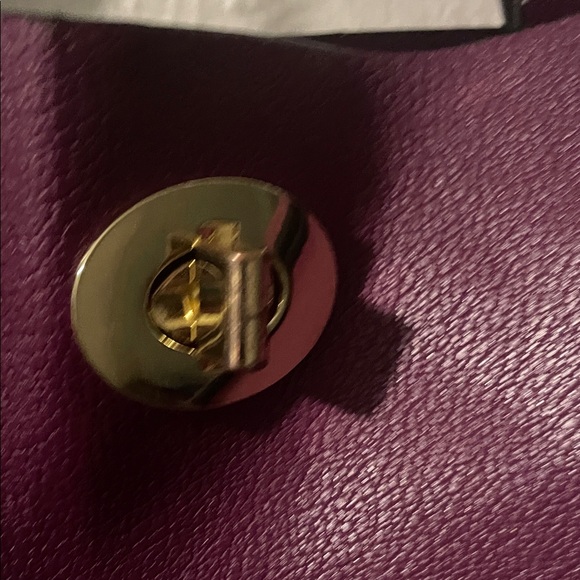 Chic Plum Shoulder Bag - Picture 2 of 8